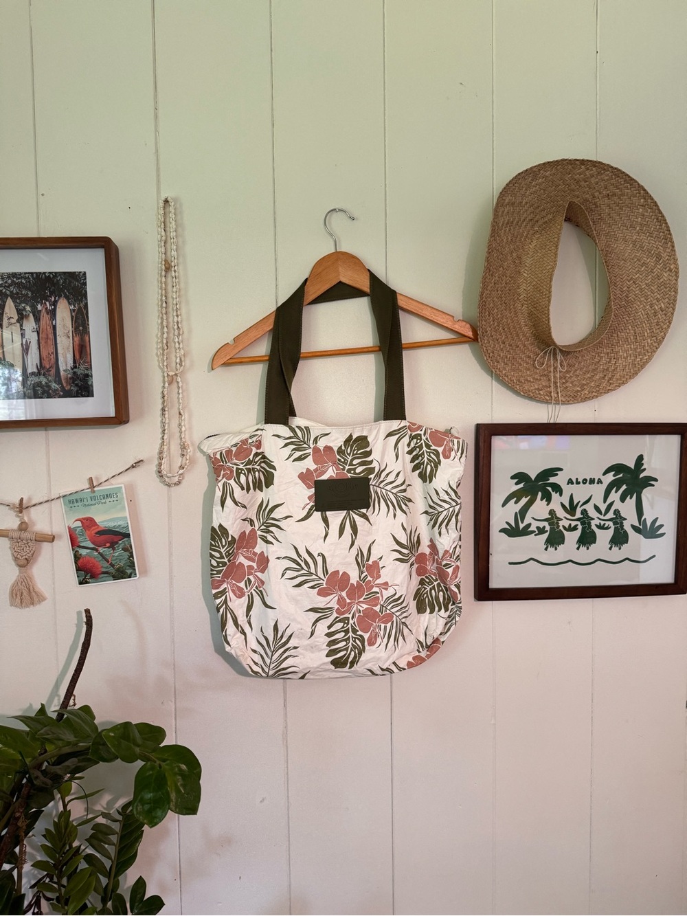 Aloha Collection Tyvek beach bag